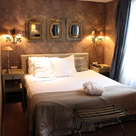 Hotel Du Romancier